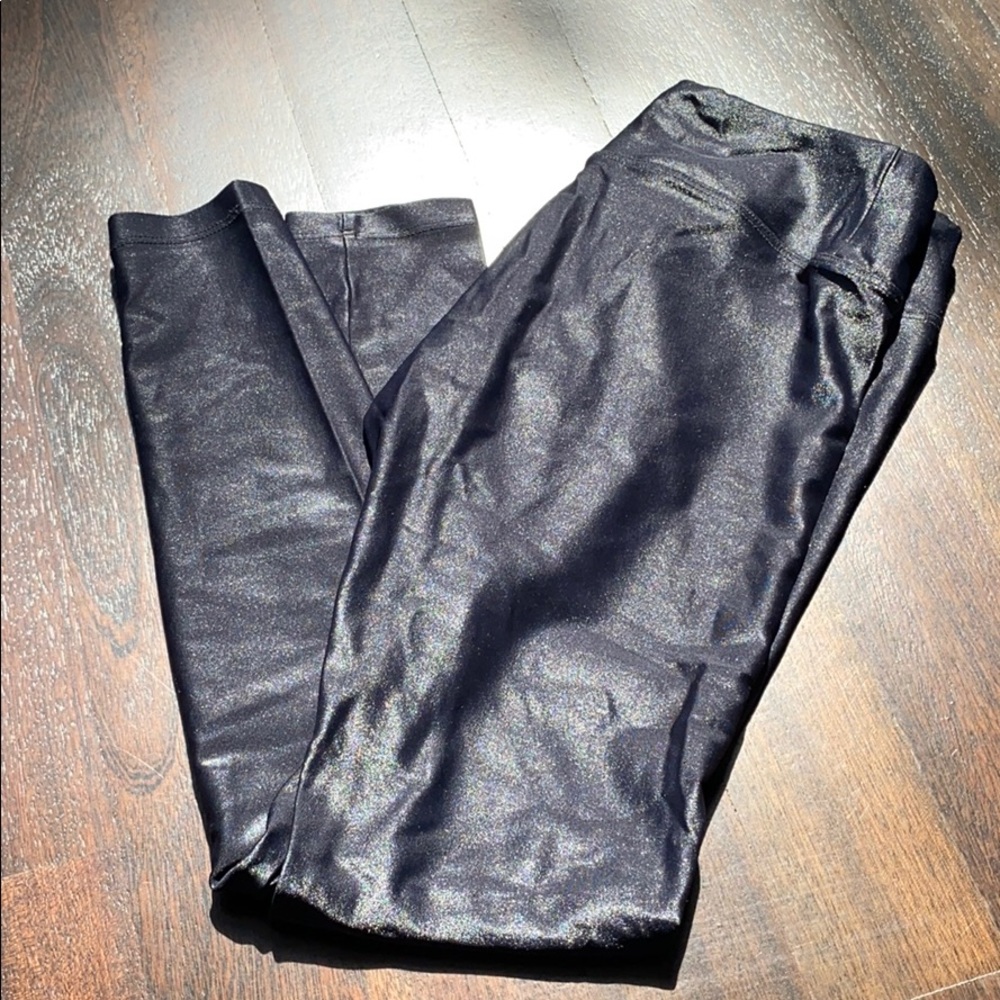 Black shines leggings